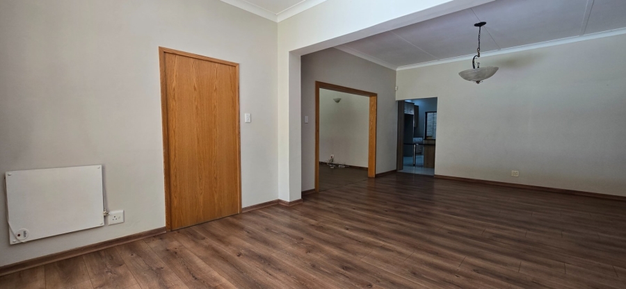 5 Bedroom Property for Sale in Stilfontein Ext 4 North West